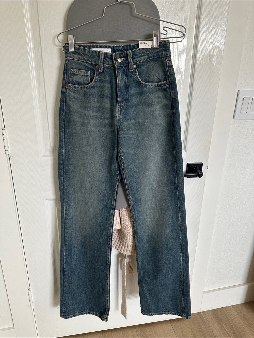 Wide-Leg Women’s Jeans in Washed Blue